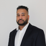 Donnie Jaikissoon headshot